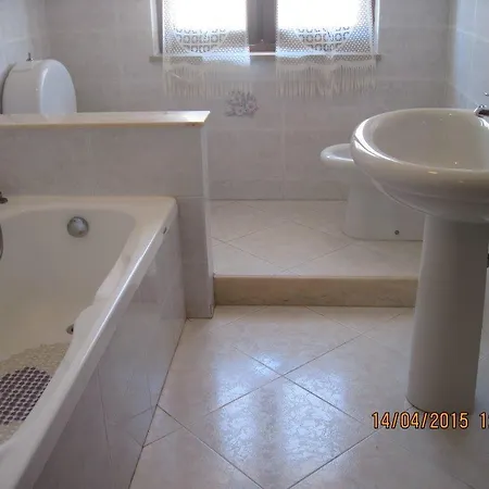 La Perla Del Mare Bed & Breakfast